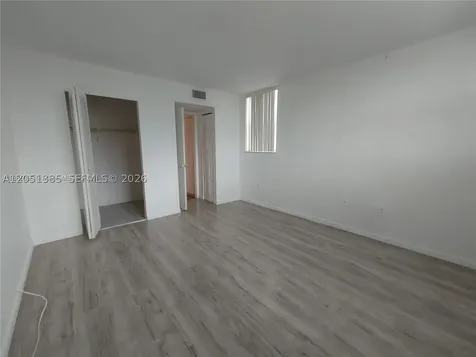 1820 SW 81st Avenue North Lauderdale FL 33068