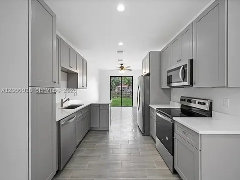 141 W 16th Street Riviera Beach FL 33404
