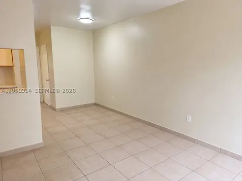 Hollywood FL 33020