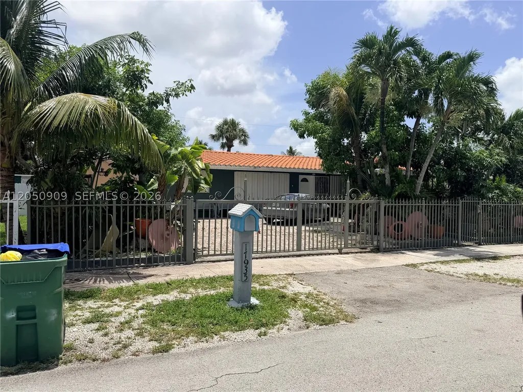 17935 NW 48th Court Miami Gardens FL 33055