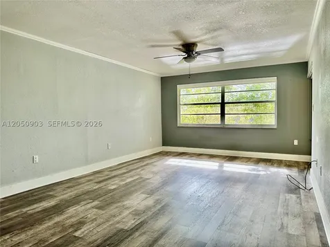 15430 SW 82 Lane Miami FL 33193