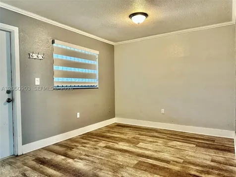 15430 SW 82 Lane Miami FL 33193