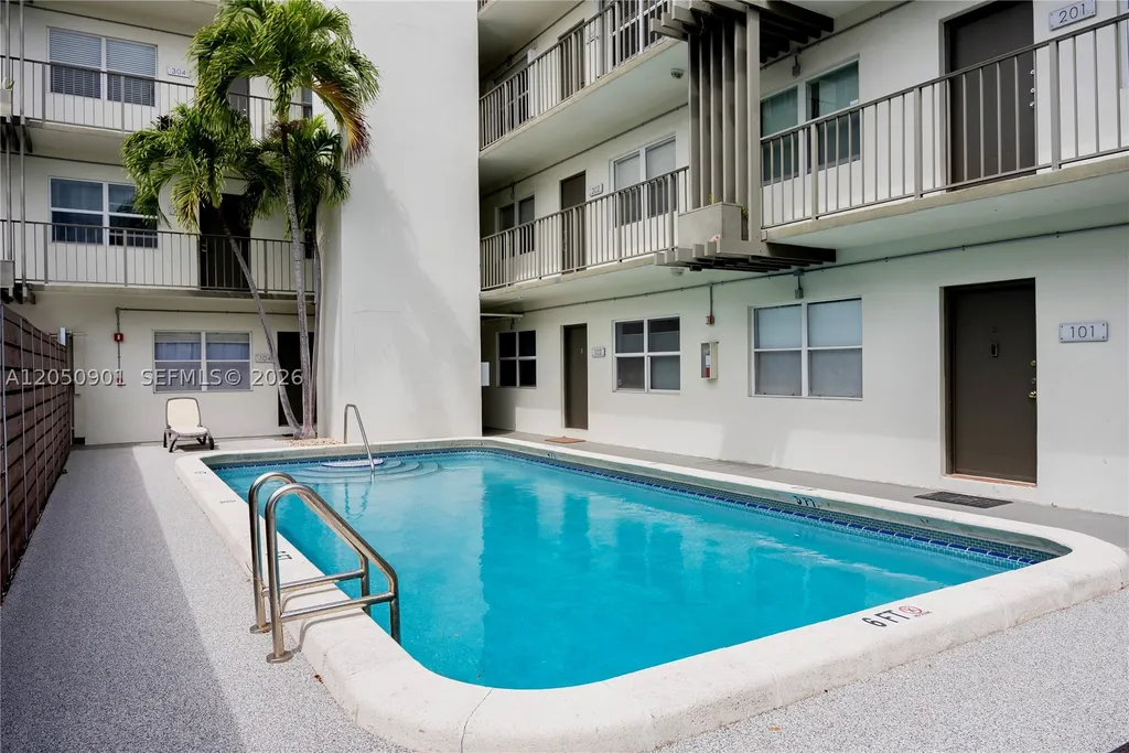 609 NE 13th Avenue Fort Lauderdale FL 33304