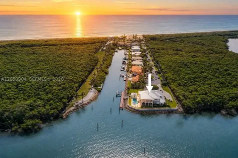 4105 NE Rigels Cove Way Jensen Beach FL 34957