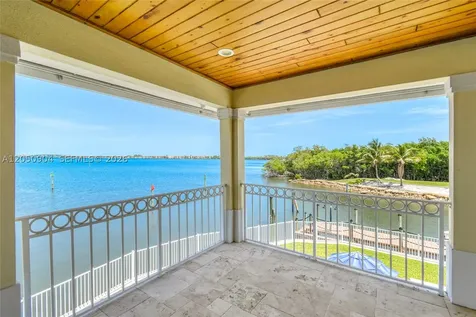 4105 NE Rigels Cove Way Jensen Beach FL 34957