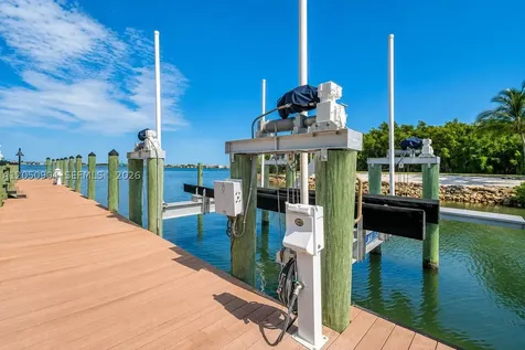 4105 NE Rigels Cove Way Jensen Beach FL 34957