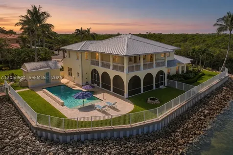 4105 NE Rigels Cove Way Jensen Beach FL 34957