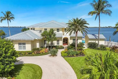 4105 NE Rigels Cove Way Jensen Beach FL 34957