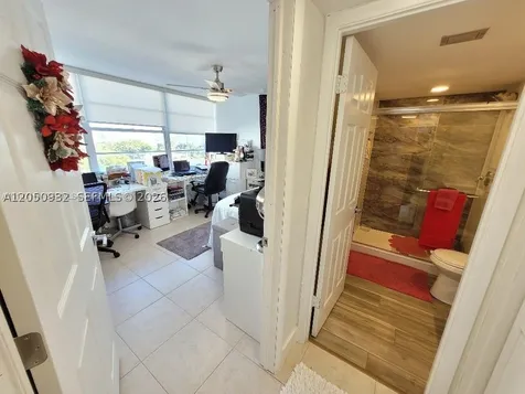 18081 Biscayne Boulevard Aventura FL 33160