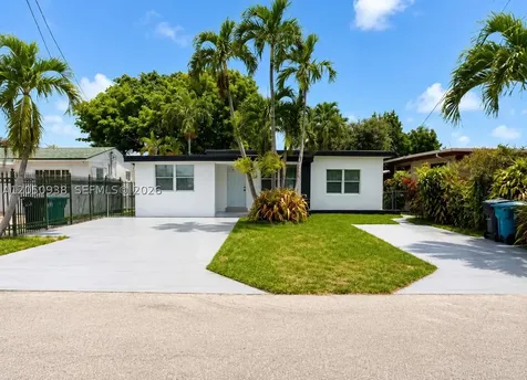 7239 NW 3rd Street Miami FL 33126