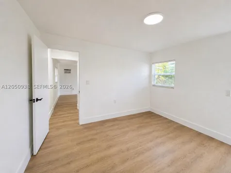 7239 NW 3rd Street Miami FL 33126