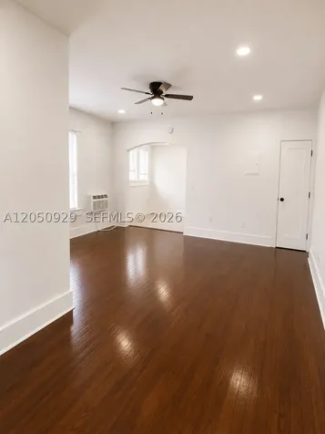 1319 Meridian Avenue Miami Beach FL 33139