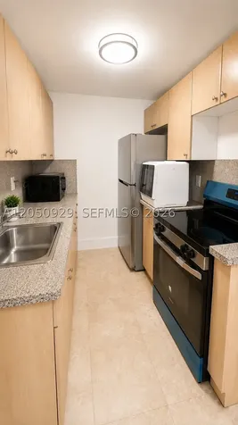 1319 Meridian Avenue Miami Beach FL 33139