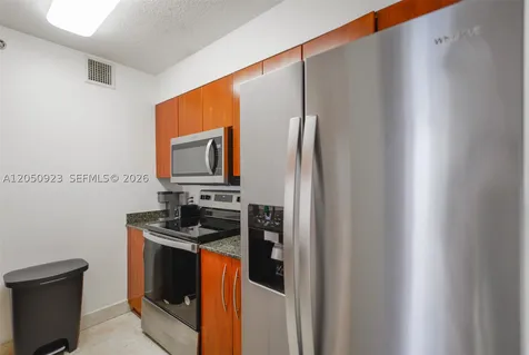 1200 Brickell Bay Drive Miami FL 33131