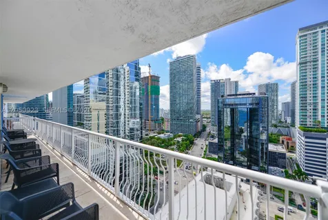 1200 Brickell Bay Drive Miami FL 33131