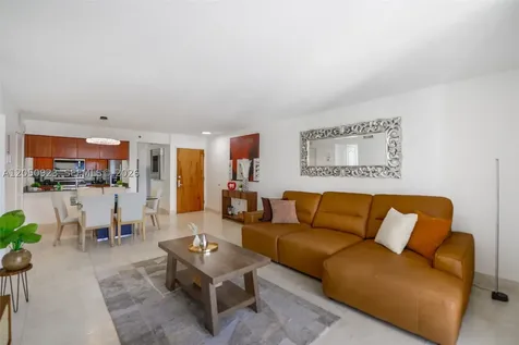 1200 Brickell Bay Drive Miami FL 33131