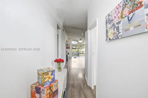 502 Woodgate Circle Sunrise FL 33326