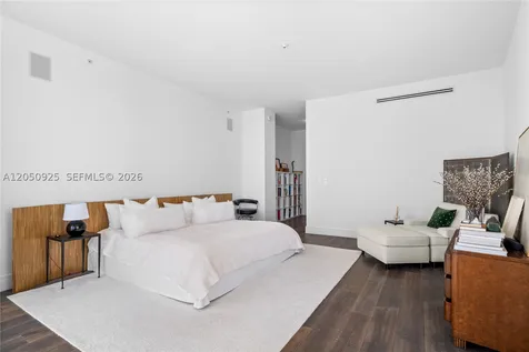 3250 NE 188th Street Aventura FL 33180