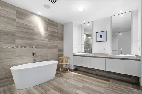 3250 NE 188th Street Aventura FL 33180