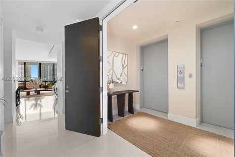 3250 NE 188th Street Aventura FL 33180