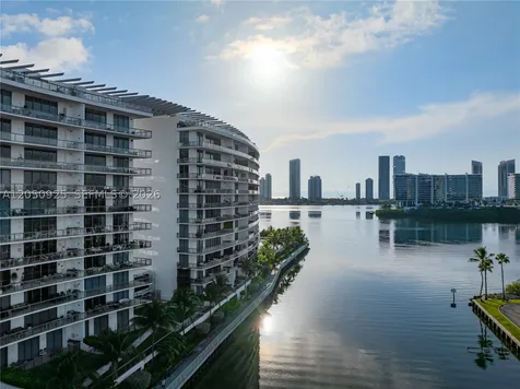3250 NE 188th Street Aventura FL 33180