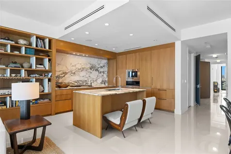 3250 NE 188th Street Aventura FL 33180