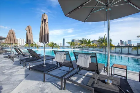 3250 NE 188th Street Aventura FL 33180