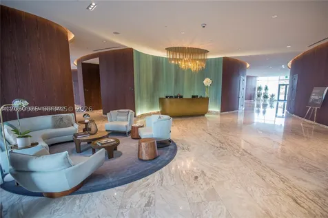 3250 NE 188th Street Aventura FL 33180