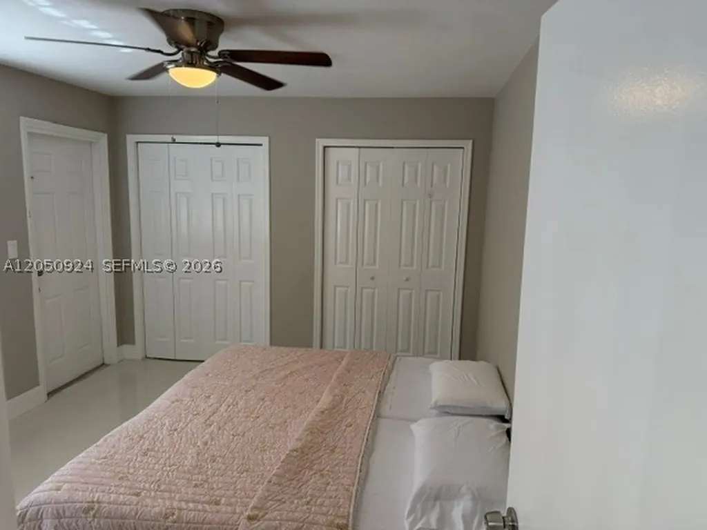 1859 Wiley Street Hollywood FL 33020