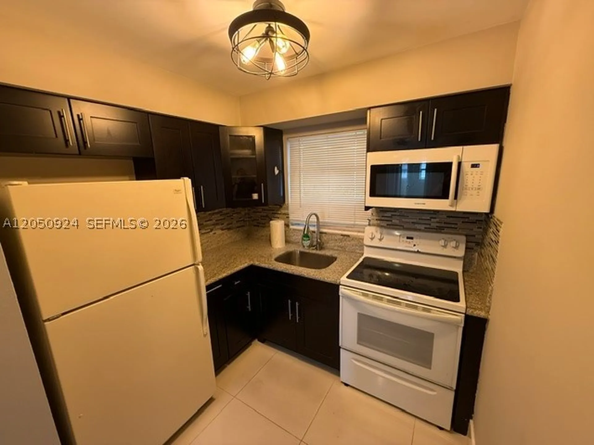 1859 Wiley Street Hollywood FL 33020
