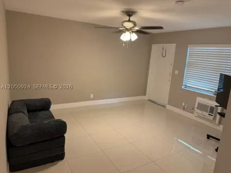 1859 Wiley Street Hollywood FL 33020
