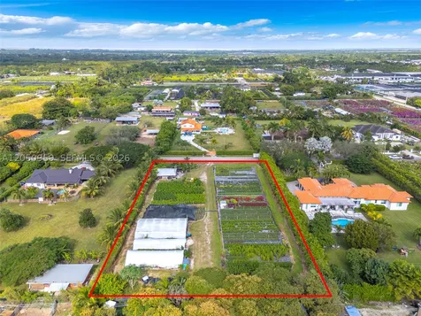194XX SW 204 S Homestead FL 33187