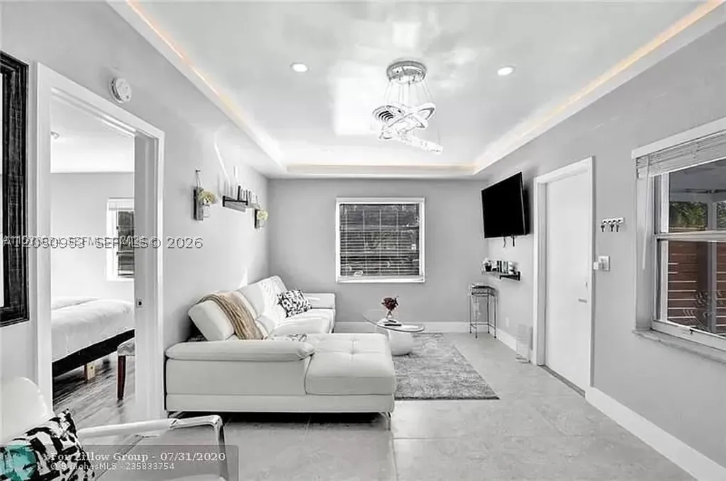 608 N 24th Avenue Hollywood FL 33020