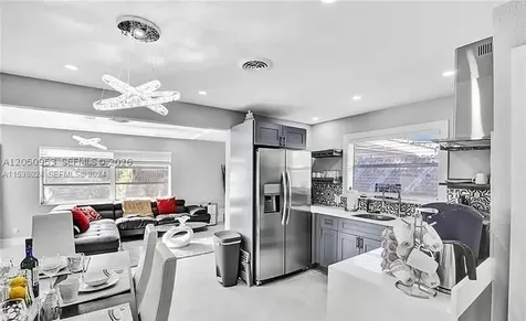 608 N 24th Avenue Hollywood FL 33020