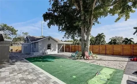 608 N 24th Avenue Hollywood FL 33020