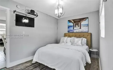 608 N 24th Avenue Hollywood FL 33020
