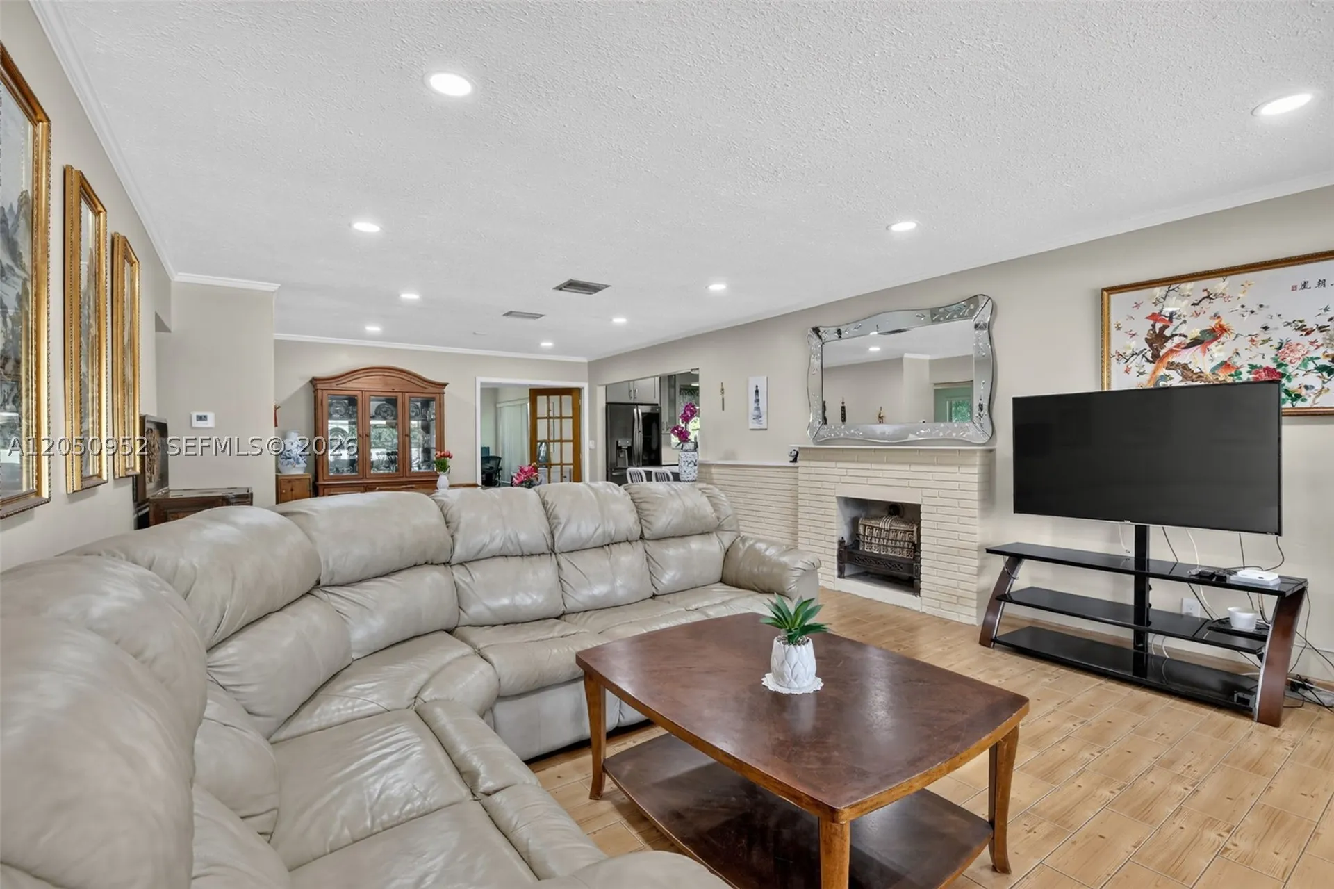 206 N 32nd Avenue Hollywood FL 33021
