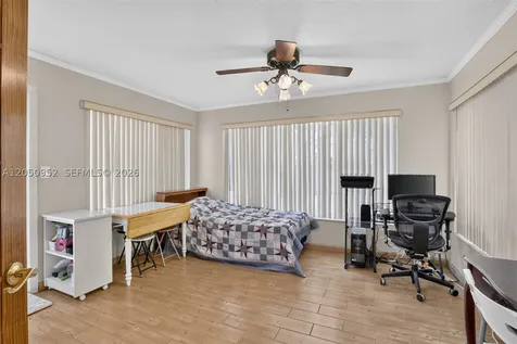 206 N 32nd Avenue Hollywood FL 33021