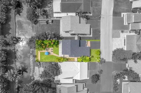 3950 SW 82nd Terrace Davie FL 33328