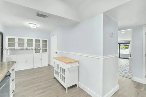 3950 SW 82nd Terrace Davie FL 33328