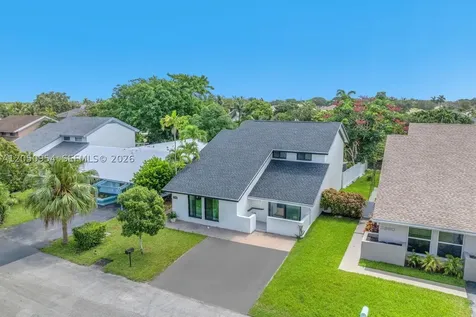 3950 SW 82nd Terrace Davie FL 33328