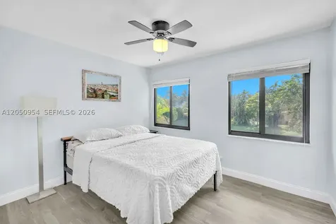 3950 SW 82nd Terrace Davie FL 33328