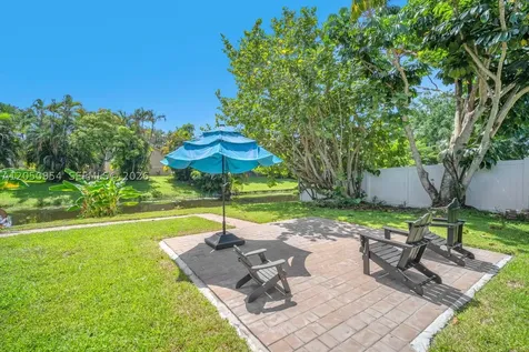 3950 SW 82nd Terrace Davie FL 33328