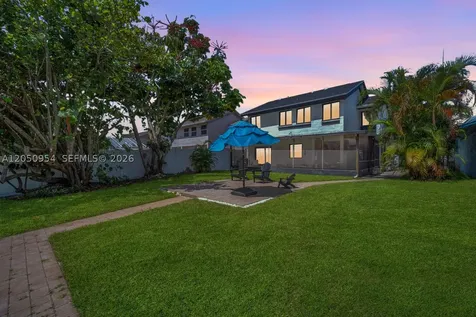 3950 SW 82nd Terrace Davie FL 33328