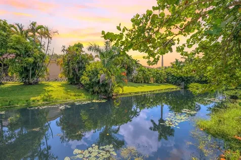 3950 SW 82nd Terrace Davie FL 33328
