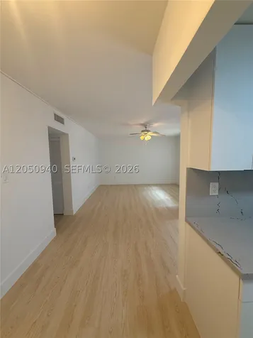 2924 Day Avenue Miami FL 33133