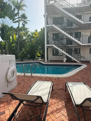 2924 Day Avenue Miami FL 33133
