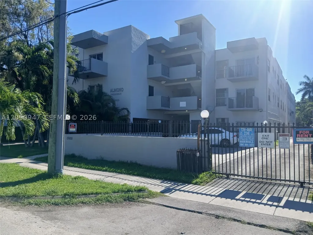 13655 NE 3rd Court North Miami FL 33161