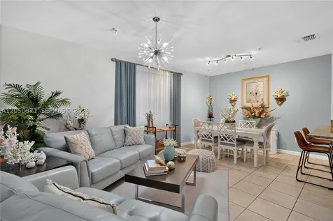 112 SE 28th Terrace Homestead FL 33033