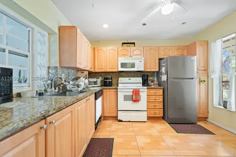 11326 SW 169th Street Miami FL 33157